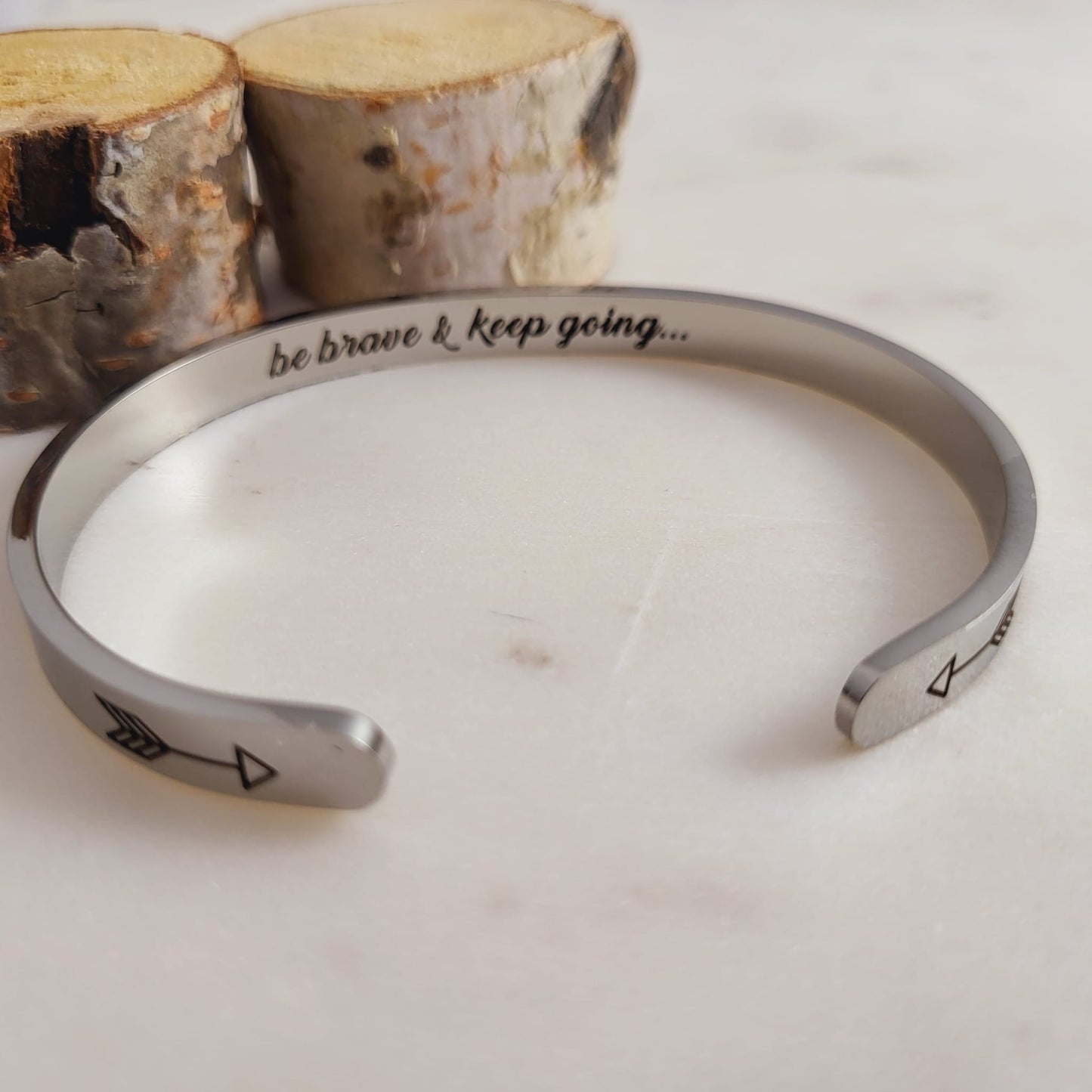 Inspirational Bracelets - Be Brave and Keep Going